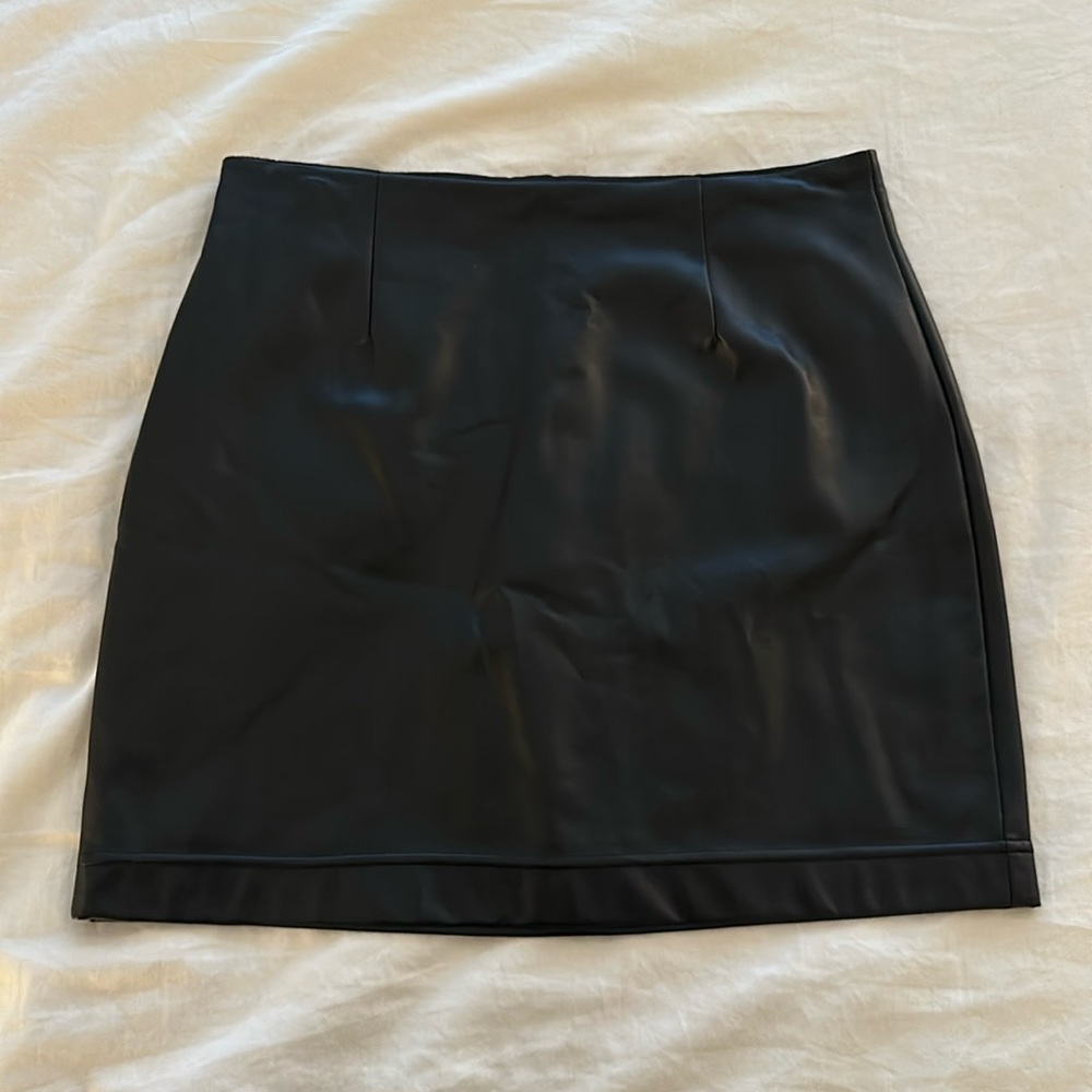 Aritzia Black Mini Skirt